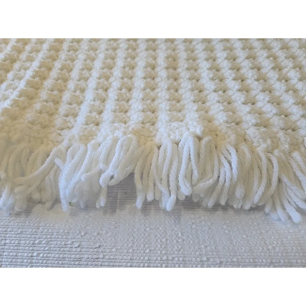VTG Crochet Afghan Blanket White Throw Handmade Grannycore  Baby Blanket 37x37